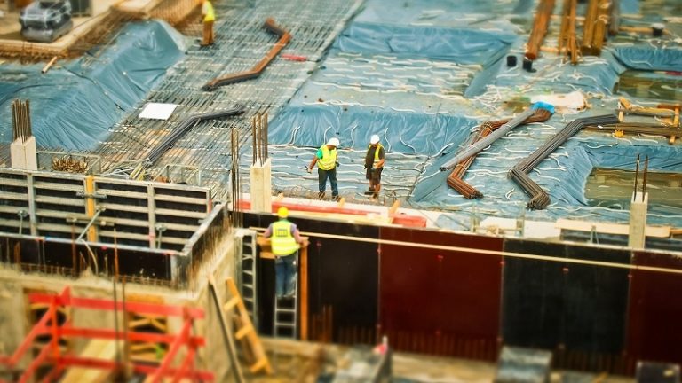 Júliusban 32,9 százalékkal nőtt az építőipari termelés