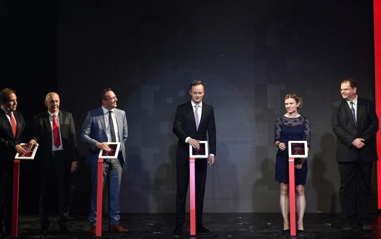 Elindította 5G mobilhálózatát a Vodafone