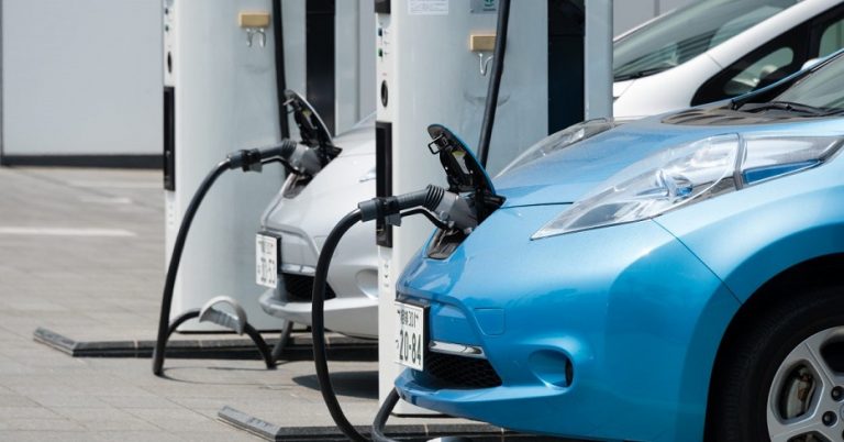 Több mint 40 százalékkal bővült az elektromos autók értékesítése Több mint 40 százalékkal bővült az elektromos autók értékesítése