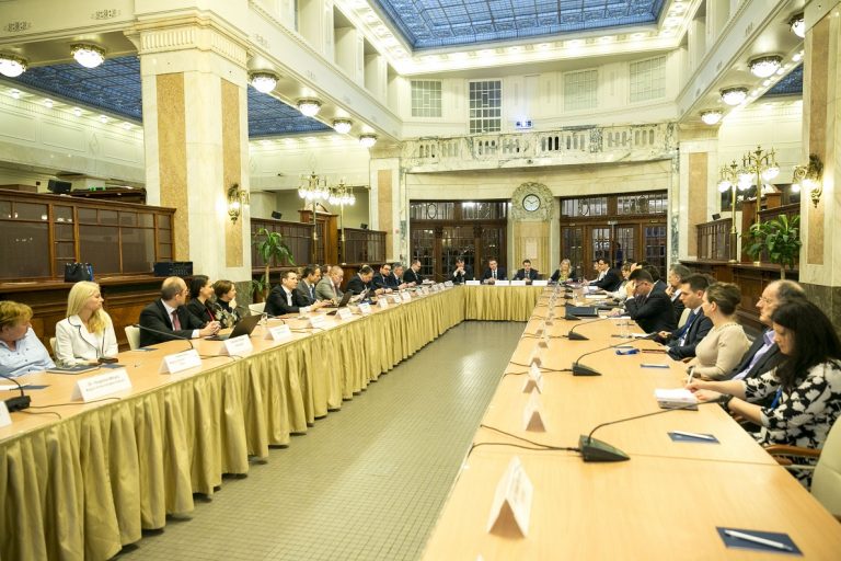 Az EU egyik legnagyobb adóadminisztráció-csökkentője lehet Magyarország Az EU egyik legnagyobb adóadminisztráció-csökkentője lehet Magyarország