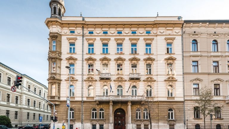 Újabb versenyhatósági vizsgálat indult a HelloPay Zrt. ellen Újabb versenyhatósági vizsgálat indult a HelloPay Zrt. ellen