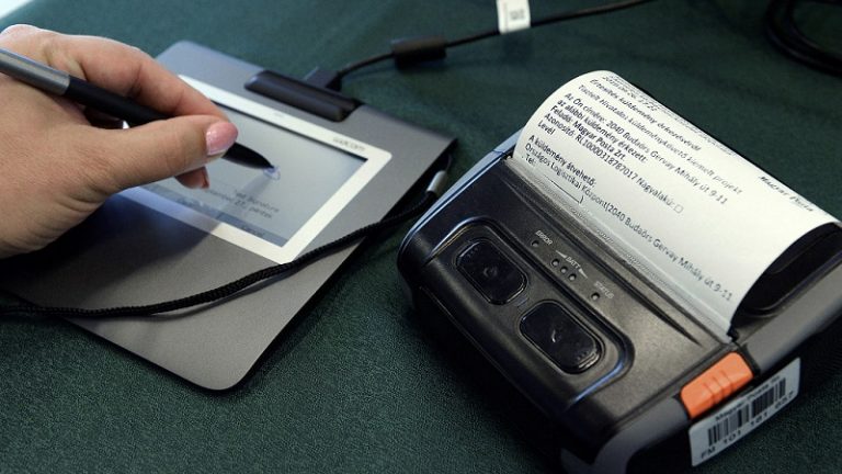 Lezárult a Magyar Posta küldeménykövető projektje Lezárult a Magyar Posta küldeménykövető projektje