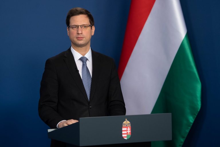 Pest megyére is kiterjesztették az enyhítéseket Pest megyére is kiterjesztették az enyhítéseket
