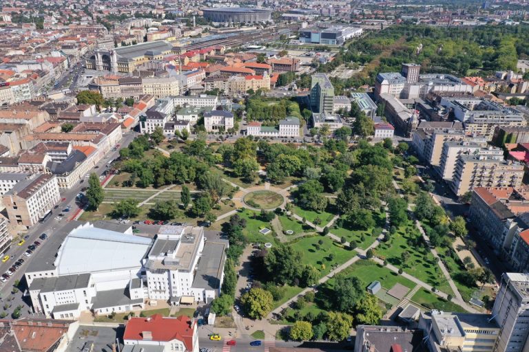 Hat fővárosi park megújításáról lehet véleményt nyilvánítani Hat fővárosi park megújításáról lehet véleményt nyilvánítani