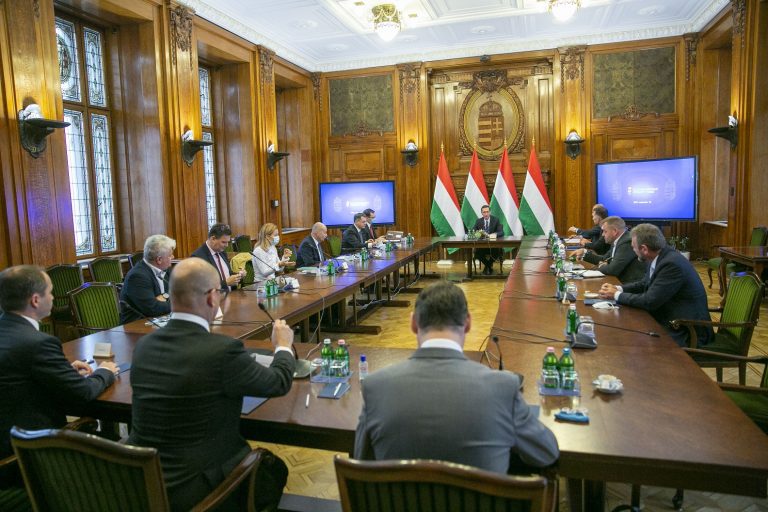 Adóügyi könnyítésekről döntött a Gazdaságvédelmi Operatív Törzs Adóügyi könnyítésekről döntött a Gazdaságvédelmi Operatív Törzs