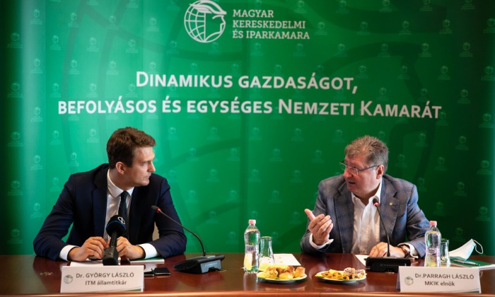 Fontos a magyar vállalkozások beruházási kedvének fenntartása Fontos a magyar vállalkozások beruházási kedvének fenntartása