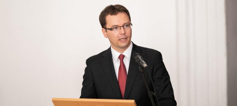 Adókönnyítésekkel is segítik a vállalkozásokat Adókönnyítésekkel is segítik a vállalkozásokat