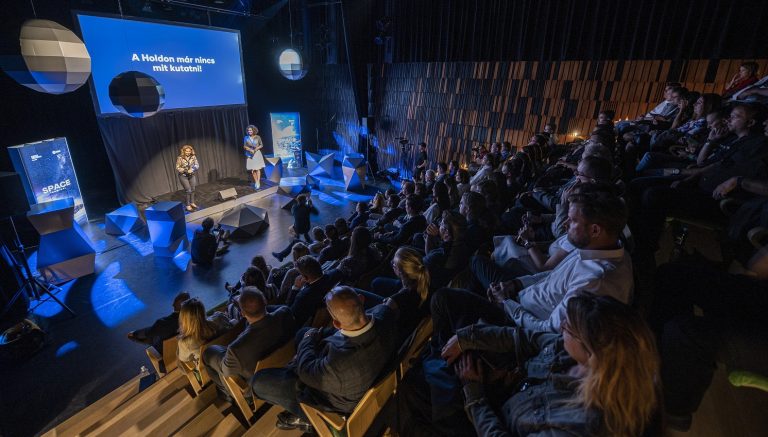 Százhúsz programmal várja a közönséget a Brain Bar jövőfesztivál