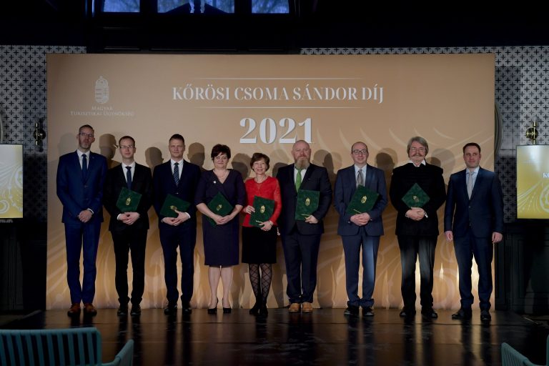 Átadták a Kőrösi Csoma Sándor-díjakat Átadták a Kőrösi Csoma Sándor-díjakat