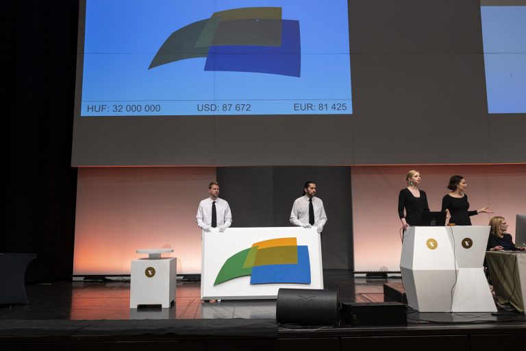 Maurer-életműrekord született a Virág Judit Galéria kortárs aukcióján Maurer-életműrekord született a Virág Judit Galéria kortárs aukcióján
