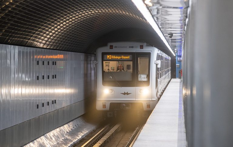 Augusztus közepétől újra jár a 3-as metró Kőbánya-Kispest és a Kálvin tér között Augusztus közepétől újra jár a 3-as metró Kőbánya-Kispest és a Kálvin tér között