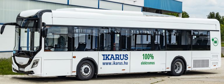 Varsóban is közlekedik az új villany-Ikarus Varsóban is közlekedik az új villany-Ikarus