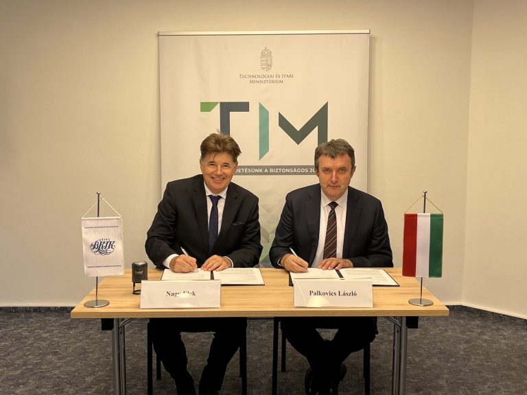 A versenyképes vállalkozásokért fog össze a technológiai tárca és a BKIK A versenyképes vállalkozásokért fog össze a technológiai tárca és a BKIK