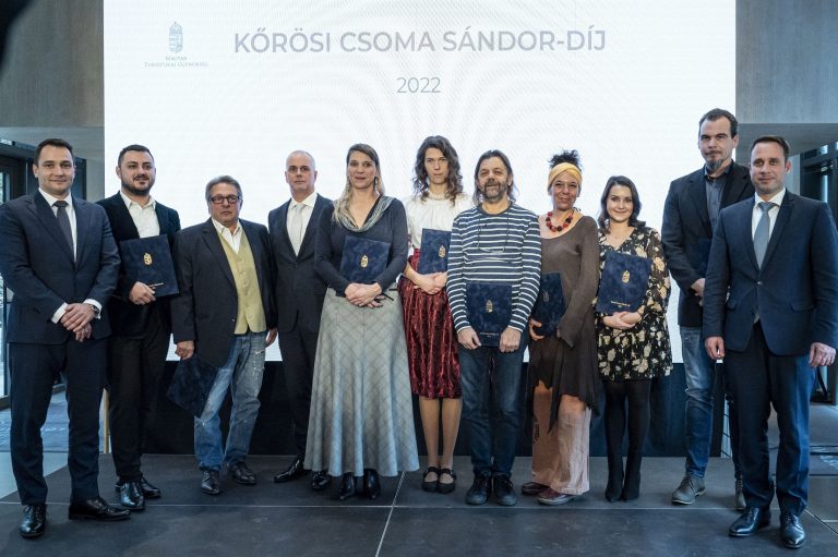 Átadták a Kőrösi Csoma Sándor-díjakat Átadták a Kőrösi Csoma Sándor-díjakat