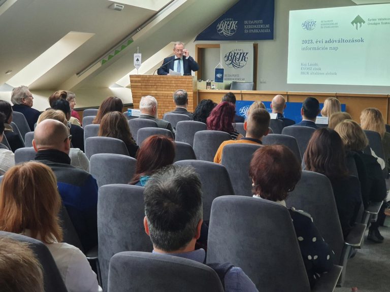 Nem változnak az adópolitikai irányok 2023-ban