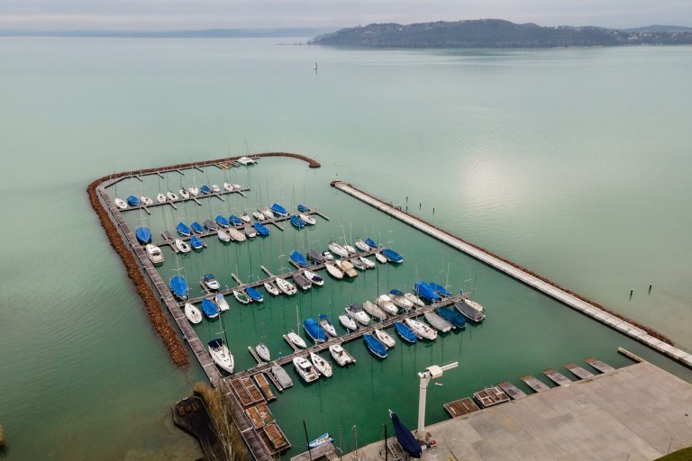 Turisztikai fejlesztéseket adtak át Balatonfüreden