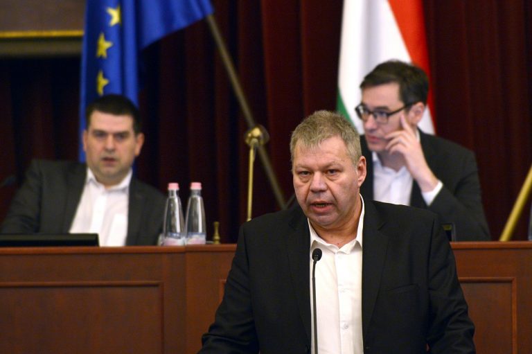 Drágul a taxival utazás március elejétől Drágul a taxival utazás március elejétől