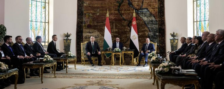 Magyar-egyiptomi megállapodás a szuezi különleges gazdasági övezet hasznosításáról Magyar-egyiptomi megállapodás a szuezi különleges gazdasági övezet hasznosításáról
