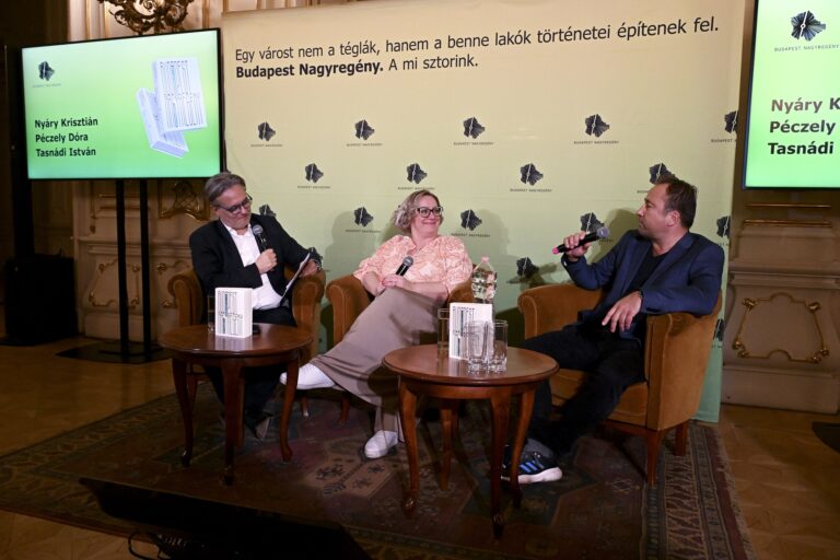 Bemutatták a Budapest Nagyregény című kötetet Bemutatták a Budapest Nagyregény című kötetet