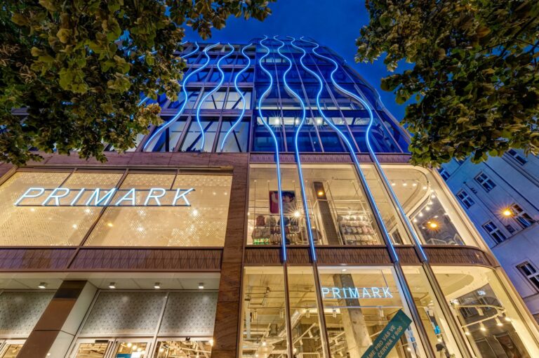 Május végén nyitja első magyarországi üzletét a Primark divatlánc