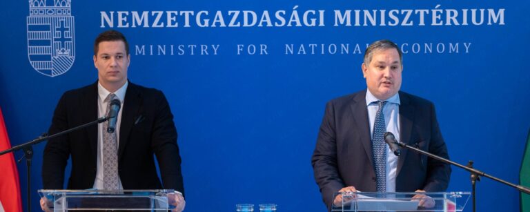 Gerlaki Bence adóügyekért, fogyasztóvédelemért és kereskedelemért felelős államtitkárként folytatja Gerlaki Bence adóügyekért, fogyasztóvédelemért és kereskedelemért felelős államtitkárként folytatja